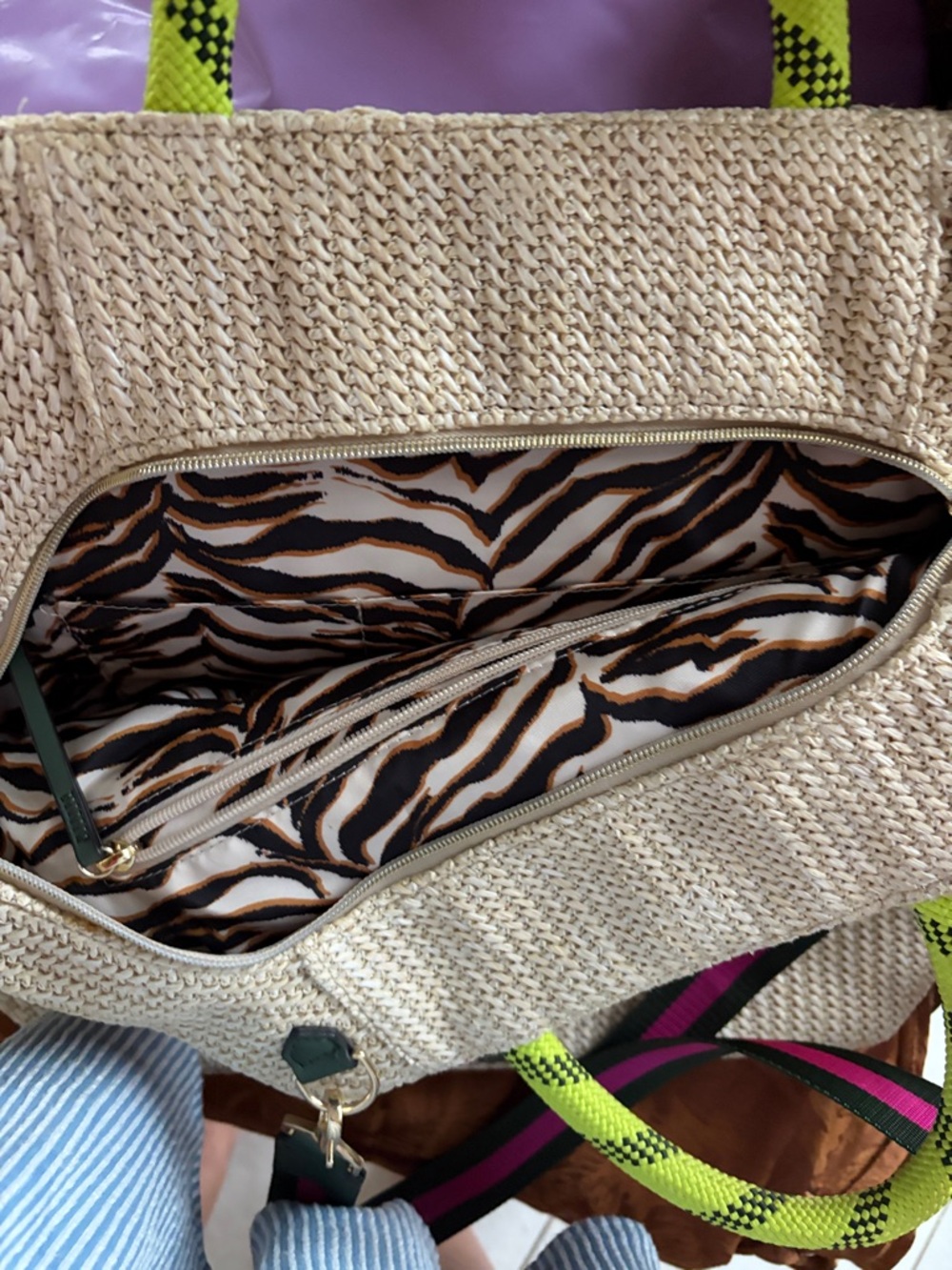 Stella & Dot Game Changer Straw Tote 18”x16”x6” - Picture 4 of 6